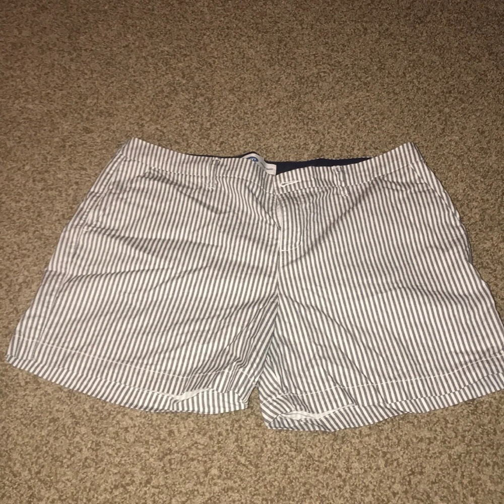 Old Navy Everyday shorts